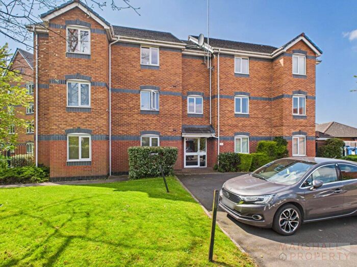 2 Bedroom Apartment For Sale In Knightswood Court, Liverpool, Merseyside, L18