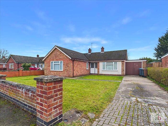 2 Bedroom Bungalow To Rent In Meadowside Gardens, Ipswich, IP4