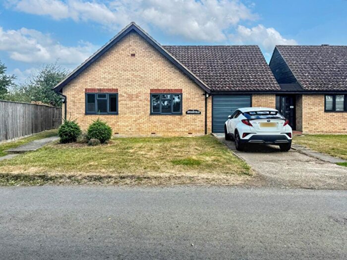 2 Bedroom Bungalow To Rent In Brookfields, Wyton, Cambs, PE28