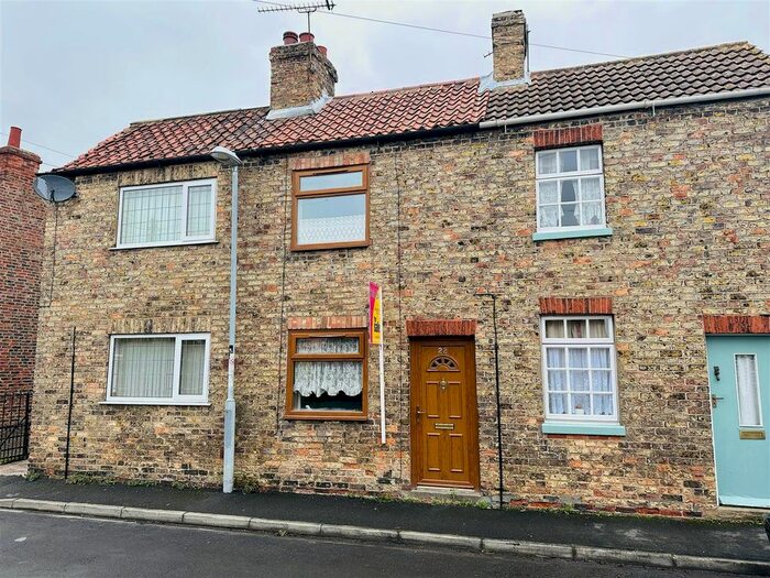 1 Bedroom Terraced House For Sale In Front Street, Laxton, Goole, DN14