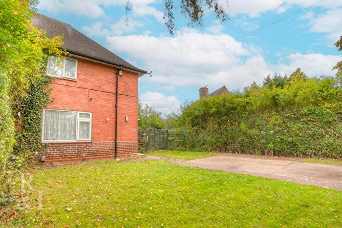 4 Bedroom Semi-Detached House For Sale In Broxtowe Lane, Nottingham, NG8