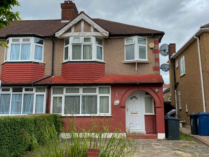 3 Bedroom Semi-Detached House To Rent In Wadham Gardens, Greenford, UB6