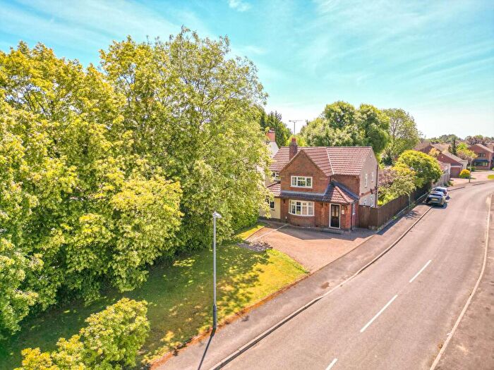 4 Bedroom Detached House For Sale In Weston Lane, Bulkington, CV12