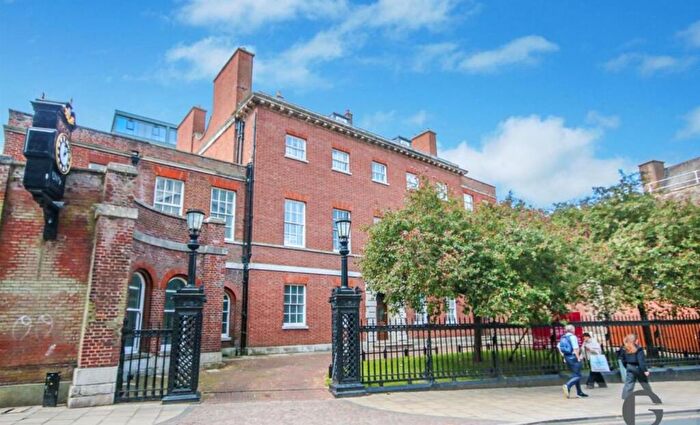 2 Bedroom Penthouse To Rent In Surrey Street, Norwich, NR1