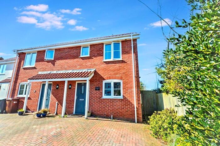 2 Bedroom Semi-Detached House To Rent In Woodhouse Close, Sheringham, NR26