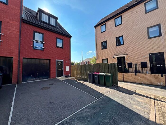 4 Bedroom End Of Terrace House To Rent In Lambert Walk, Wath-Upon-Dearne, Rotherham, S63