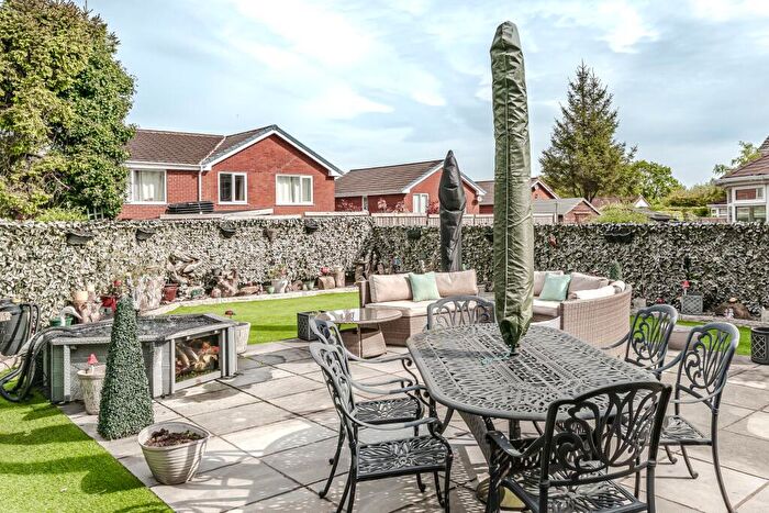 4 Bedroom Detached House For Sale In Pear Tree Avenue, Coppull, PR7