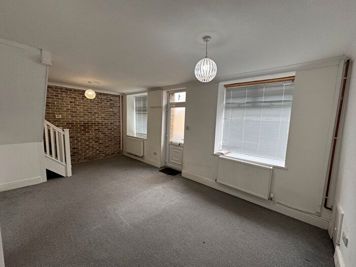 2 Bedroom End Of Terrace House To Rent In Duke Street, Abertillery, NP13