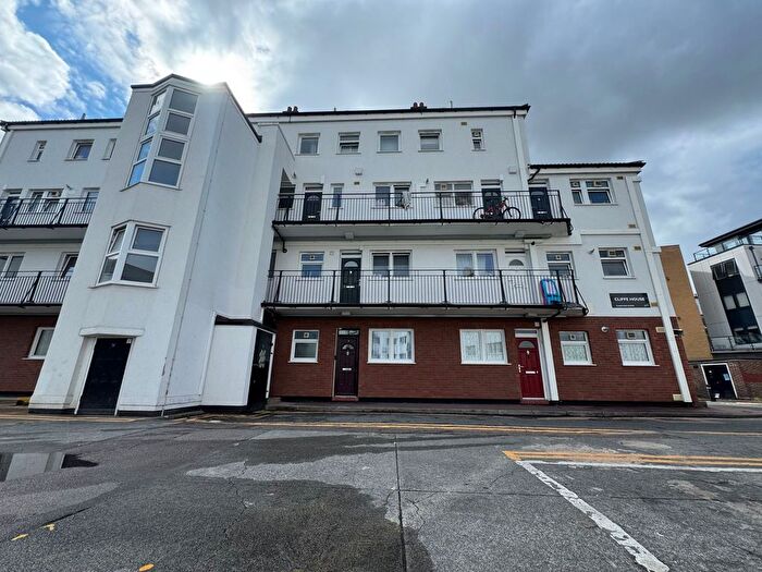 2 Bedroom Property To Rent In Blackwall Lane, Cliffe House Blackwall Lane, SE10