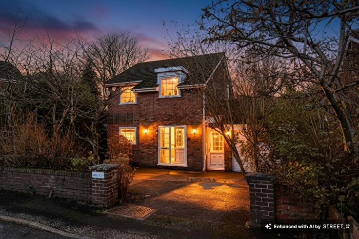 3 Bedroom Detached House For Sale In St Aldates, Romiley, Stockport, SK6