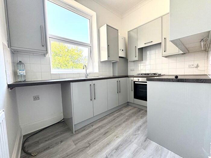 2 Bedroom Flat To Rent In Athelstan Road, Margate, CT9