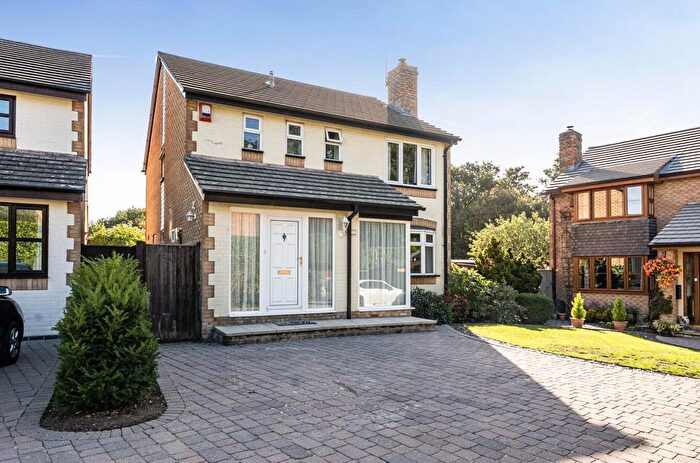 3 Bedroom Detached House For Sale In Charlecote Drive, North Millers Dale, Chandler's Ford, SO53