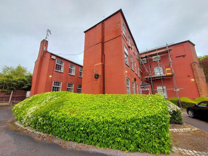 1 Bedroom Flat To Rent In Butts Road, Walsall, WS4