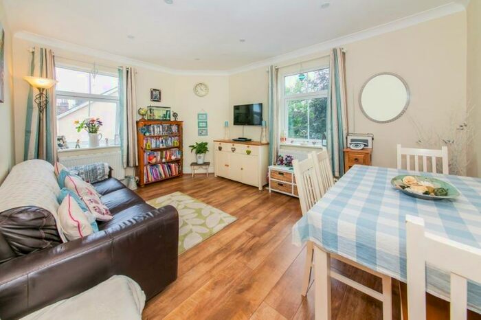 2 Bedroom House To Rent In Crawley Down, RH10