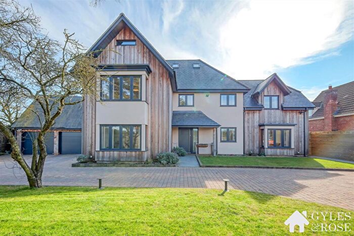 5 Bedroom Detached House For Sale In Lawford, Manningtree, CO11
