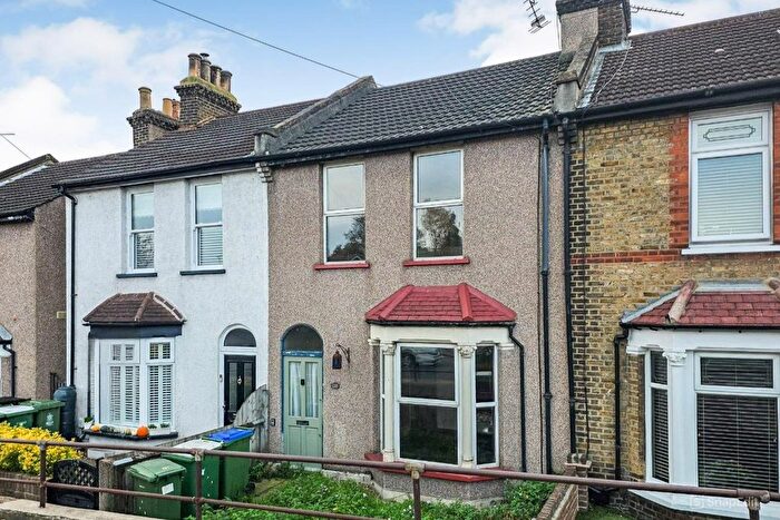 3 Bedroom Terraced House For Sale In Old Road, Crayford, Dartford, DA1