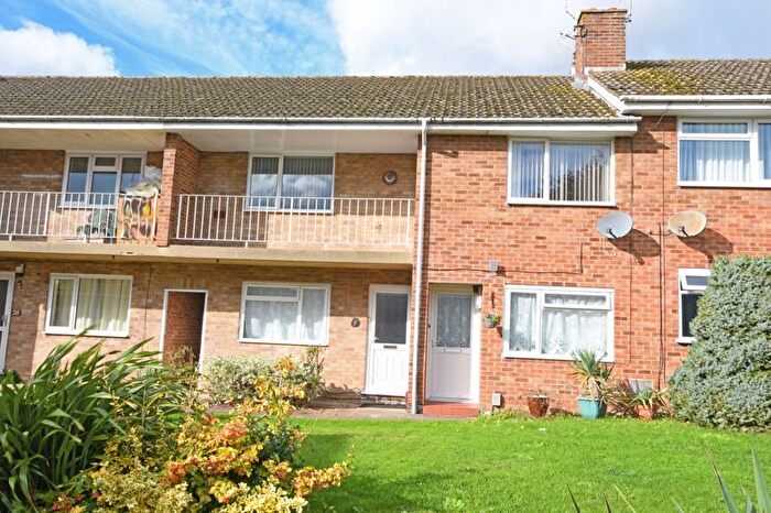 2 Bedroom Maisonette For Sale In Mostyn Road, Vinters Park, ME14
