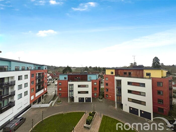 1 Bedroom Apartment For Sale In Southwell Park Road, Camberley, Surrey, GU15