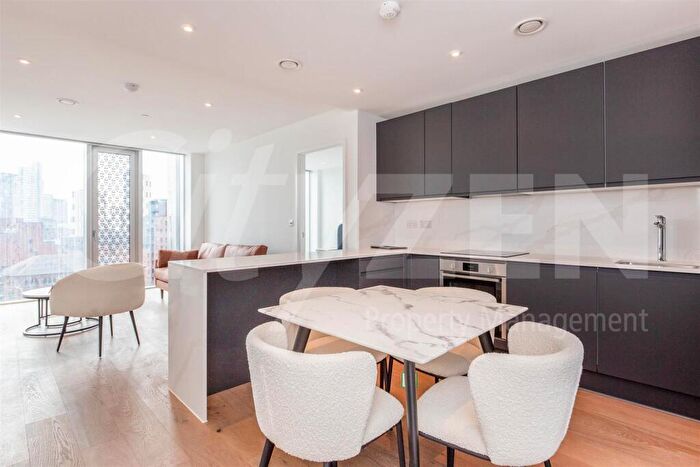 2 Bedroom Flat To Rent In Viadux, Great Bridgewater Street, Manchester, M1