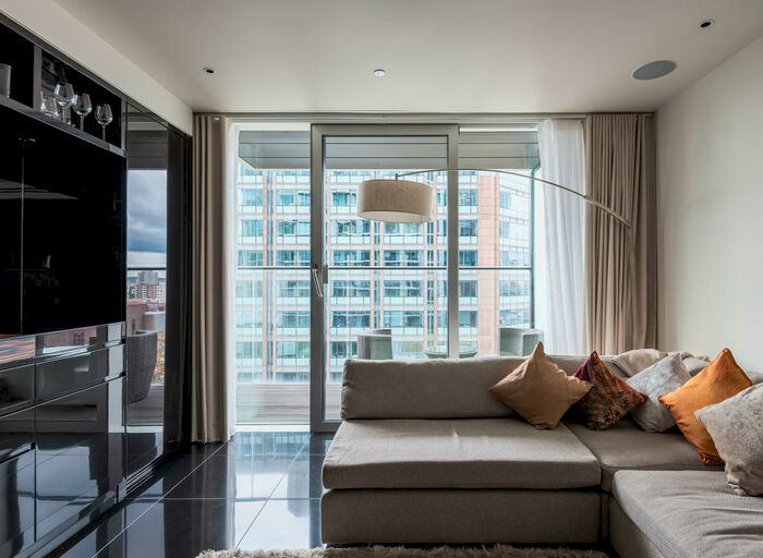 Apartment To Rent In The Heron, Moor Lane, London, EC2Y