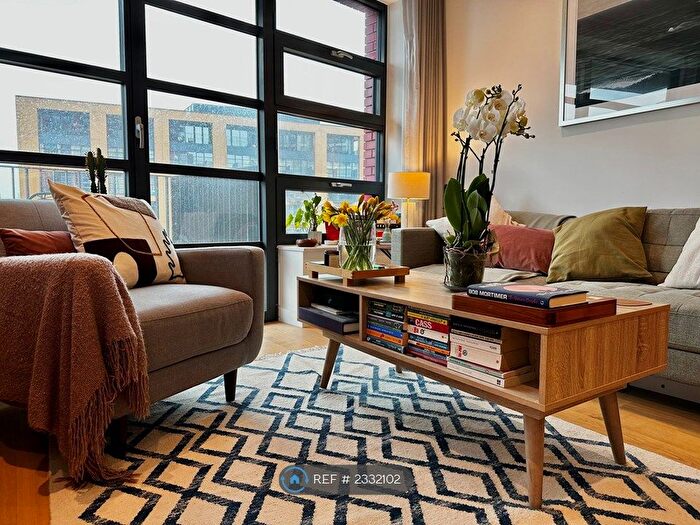1 Bedroom Flat To Rent In London City Island, London, E14