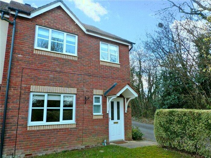 3 Bedroom End Of Terrace House To Rent In Setter Combe, Warfield, Bracknell, Berkshire, RG42