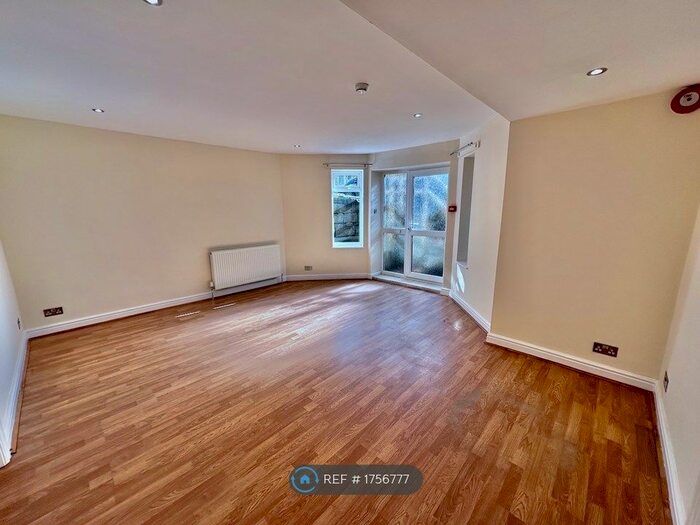 1 Bedroom Flat To Rent In Belmont Road, Harrogate, HG2