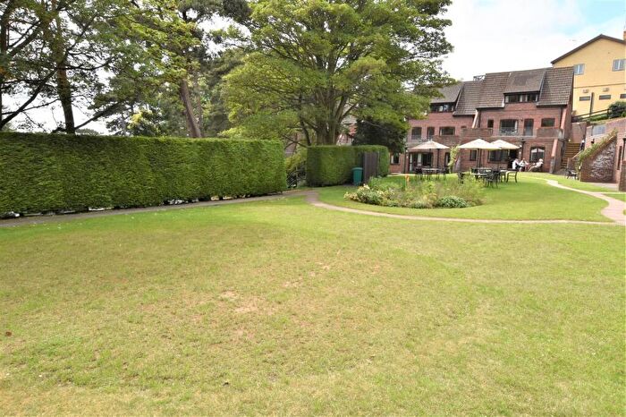 3 Bedroom Park Home For Sale In Cromer Country Club, Overstrand Road, NR27