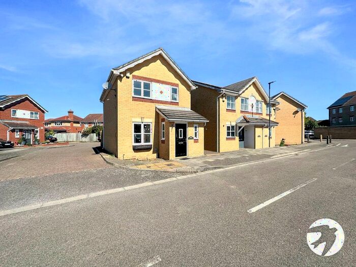 2 Bedroom Detached House To Rent In Kentlea Road, London, SE28