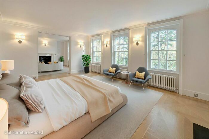 5 Bedroom Maisonette To Rent In Cheyne Walk, Chelsea, London, SW3
