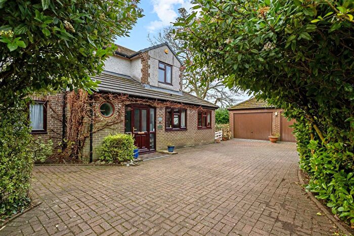 4 Bedroom Detached House For Sale In Boaden Close, Hatt, Saltash, PL12