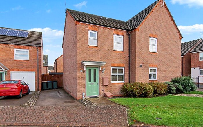 2 Bedroom Semi-Detached House For Sale In Madison Close, Coventry, CV4