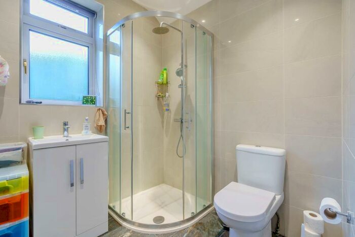 2 Bedroom Apartment To Rent In Watford Road, HA6