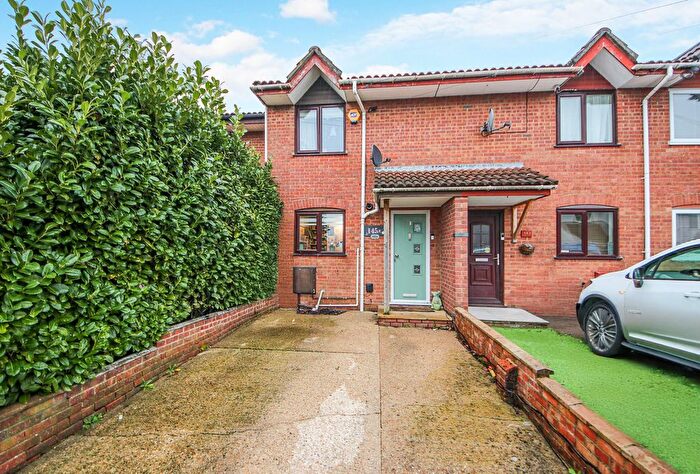 2 Bedroom Terraced House For Sale In South East Road, Sholing, SO19