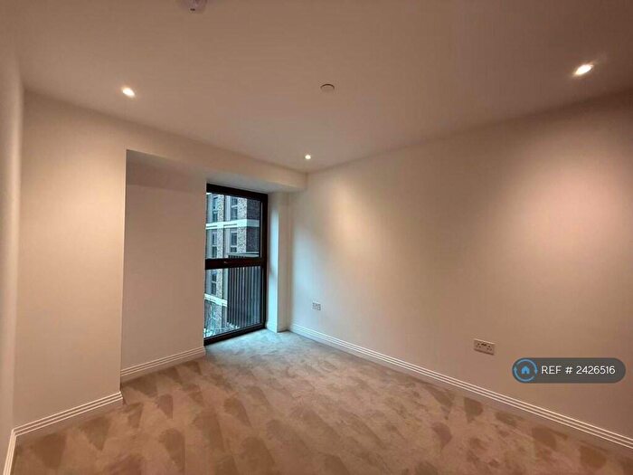 1 Bedroom Flat To Rent In Eden Place London, London, E16