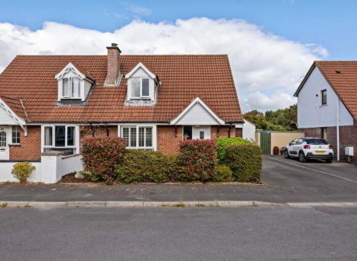 3 Bedroom Semi-Detached House For Sale In Kinghill Avenue, Newcastle, BT33