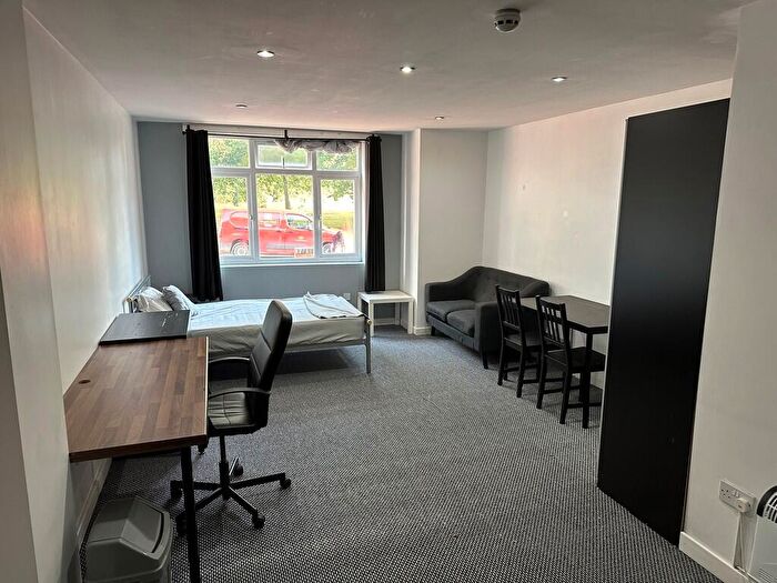 Studio To Rent In Walsgrave Road Flat, Stoke, Coventry, CV2