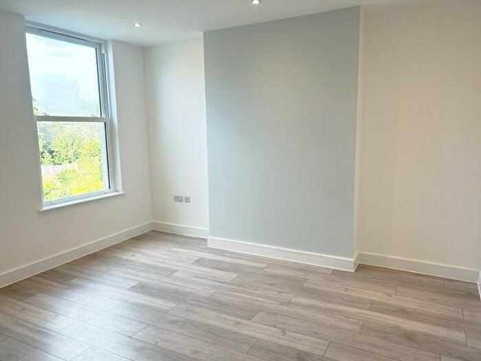 Studio To Rent In Mount View Road, Crouch End, N4