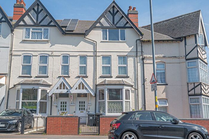 5 Bedroom Terraced House For Sale In Sandwell Road, Handsworth, B21