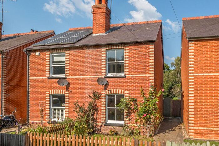 3 Bedroom Semi-Detached House For Sale In Pirbright, GU24