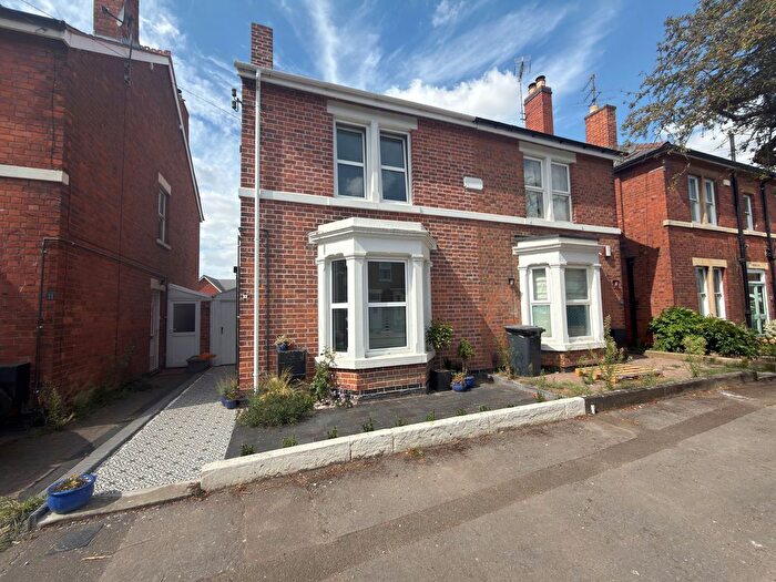 3 Bedroom Property To Rent In Hinton Road, Kingsholm, GL1