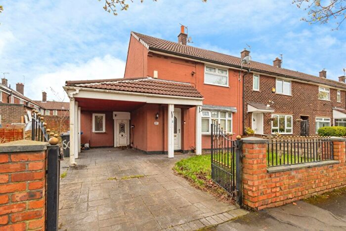 2 Bedroom End Of Terrace House For Sale In Northumberland Road, Stockport, Greater Manchester, SK5