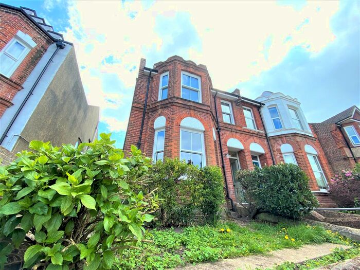 4 Bedroom Semi-Detached House To Rent In Vale Road, St. Leonards-On-Sea, TN37