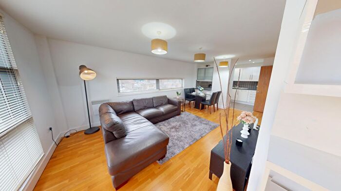 2 Bedroom Flat To Rent In Colquitt Street, Liverpool, L1