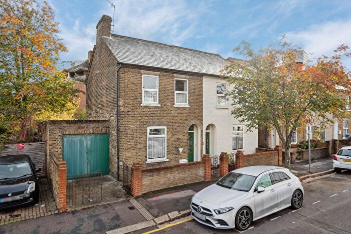 5 Bedroom Detached House For Sale In Albert Road North, Watford, WD17