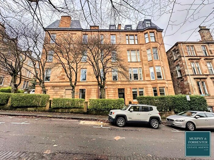 2 Bedroom Apartment To Rent In Southpark Avenue, Glasgow, G12