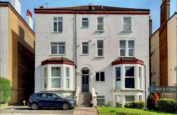 2 Bedroom Maisonette To Rent In St Peters Road, Croydon, CR0