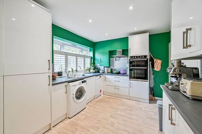 2 Bedroom Maisonette To Rent In Brook Lane, Blackheath, London, SE3