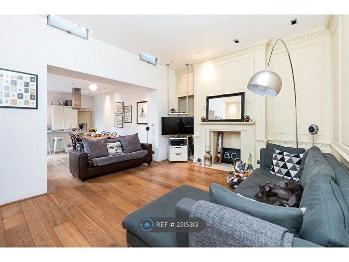 2 Bedroom Flat To Rent In Charles Square, London, N1