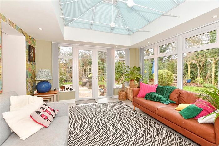 3 Bedroom Detached House For Sale In Eversfield, Southwater, Horsham, West Sussex, RH13